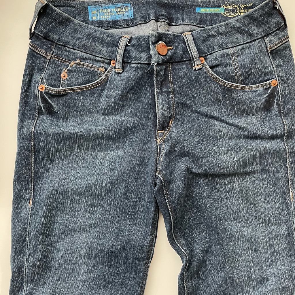 Fade To Blue Jeans